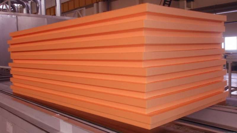 Как построить зимний курятник на 50 кур